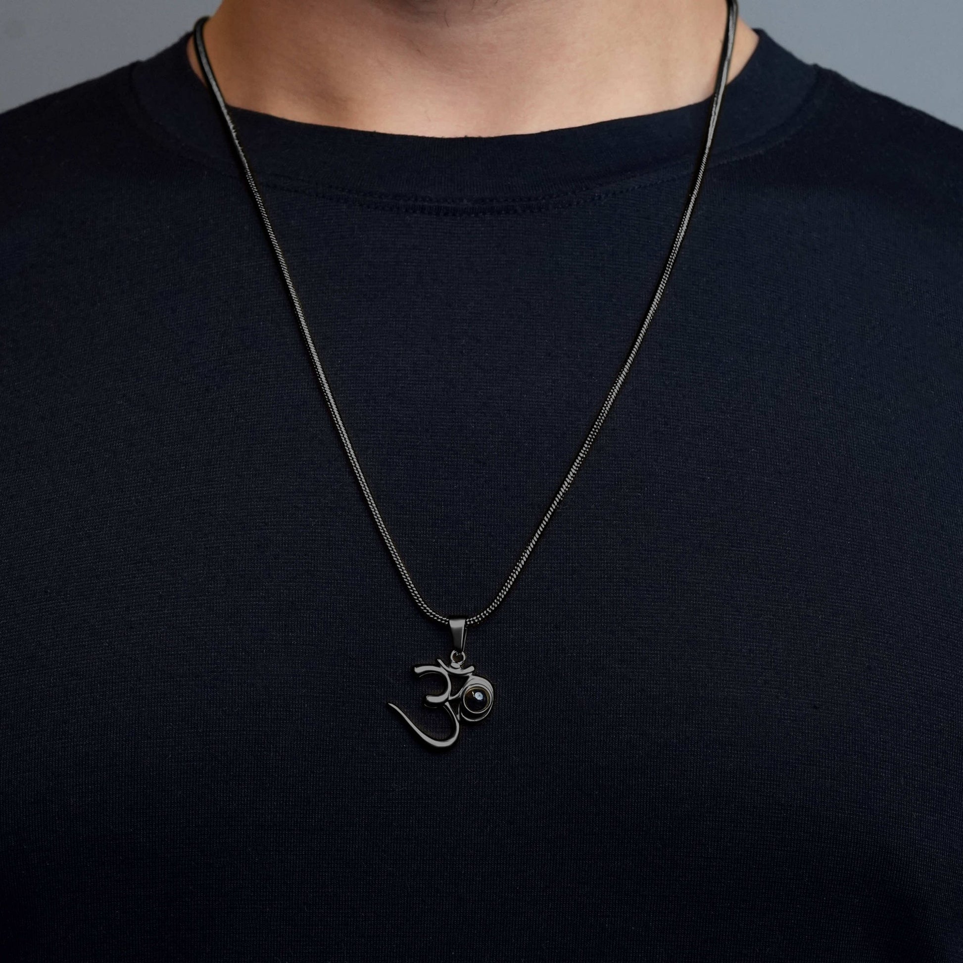 OM Pendant with Shree Ram Photo - Divine Jewels